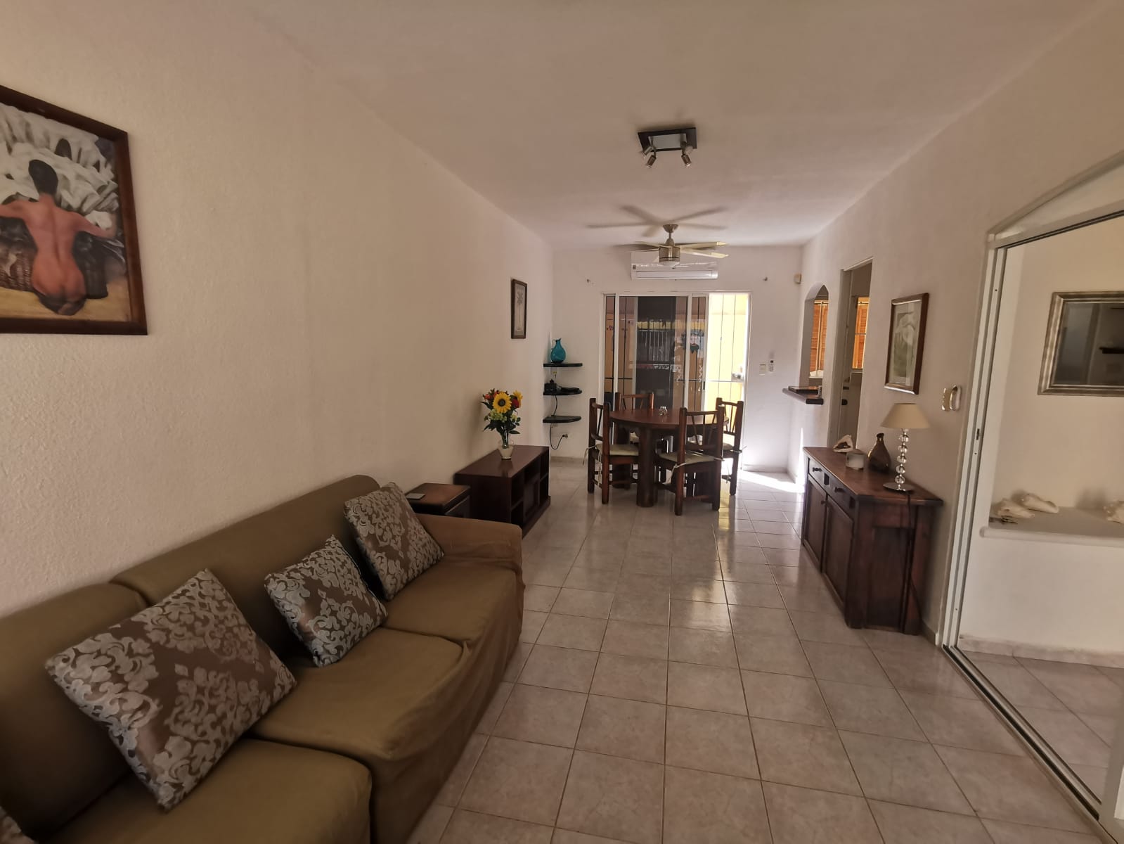 Excelente oportunidad - Casa impecable en venta en Porto Bello Cancun