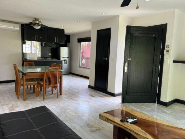 Oportunidad casa en venta en La Zona Hotelera