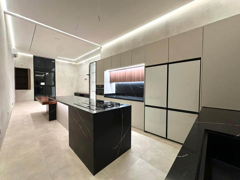 Casa lujosa en venta en Via Cumbres