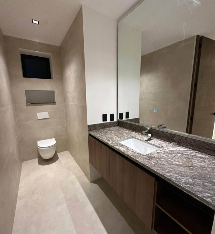 Casa lujosa en venta en Via Cumbres