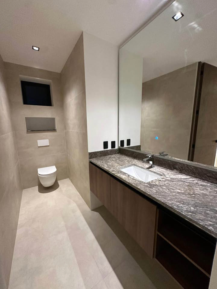 Casa lujosa en venta en Via Cumbres