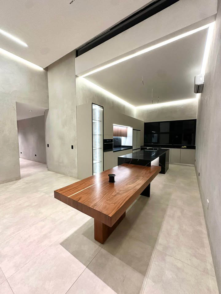 Casa lujosa en venta en Via Cumbres