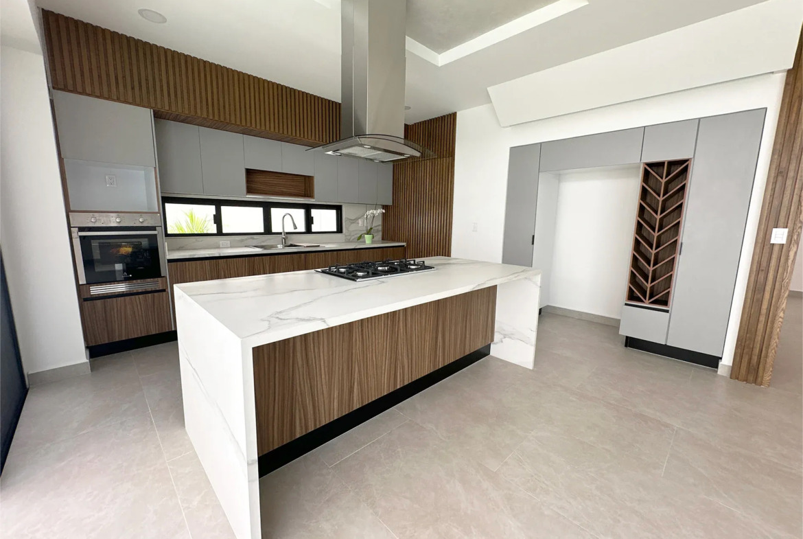 Casa nueva en venta en Via Cumbres