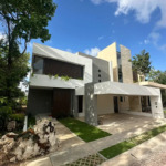 Casa nueva en venta en Via Cumbres