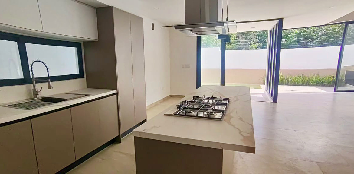 Casa nueva en venta Via Cumbres Cancun