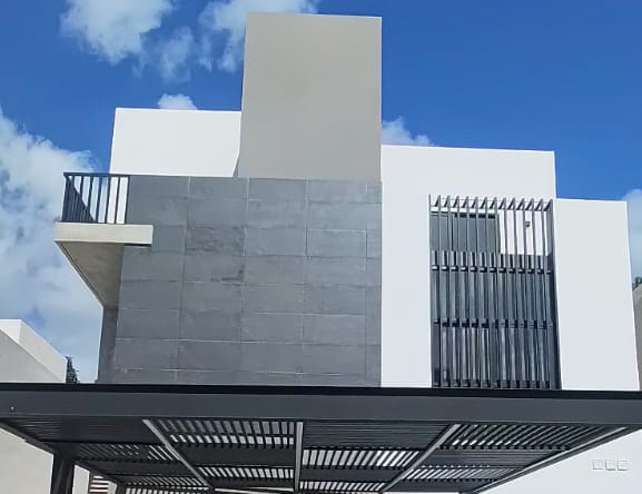 Casa nueva en venta en Via Cumbres Cancun