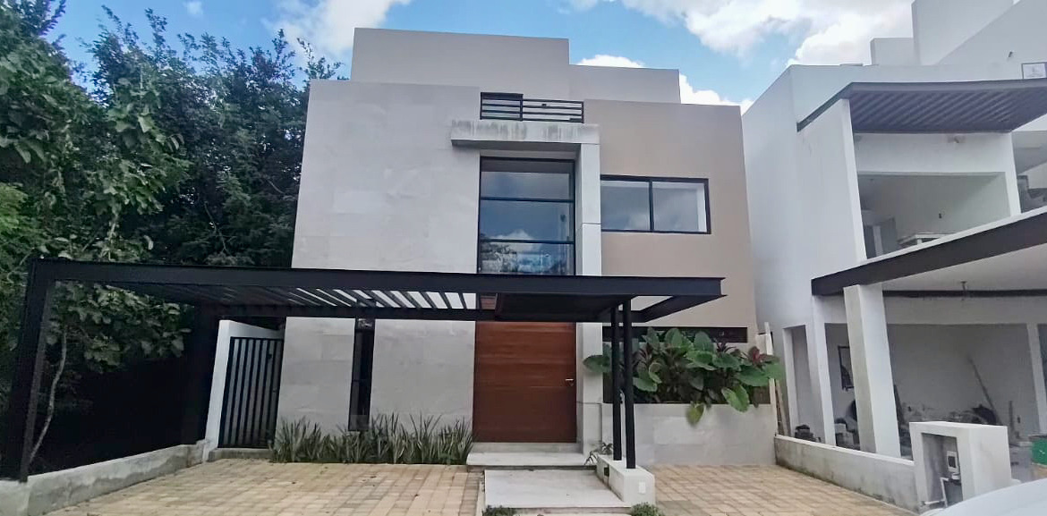 Casa nueva en venta Via Cumbres Cancun