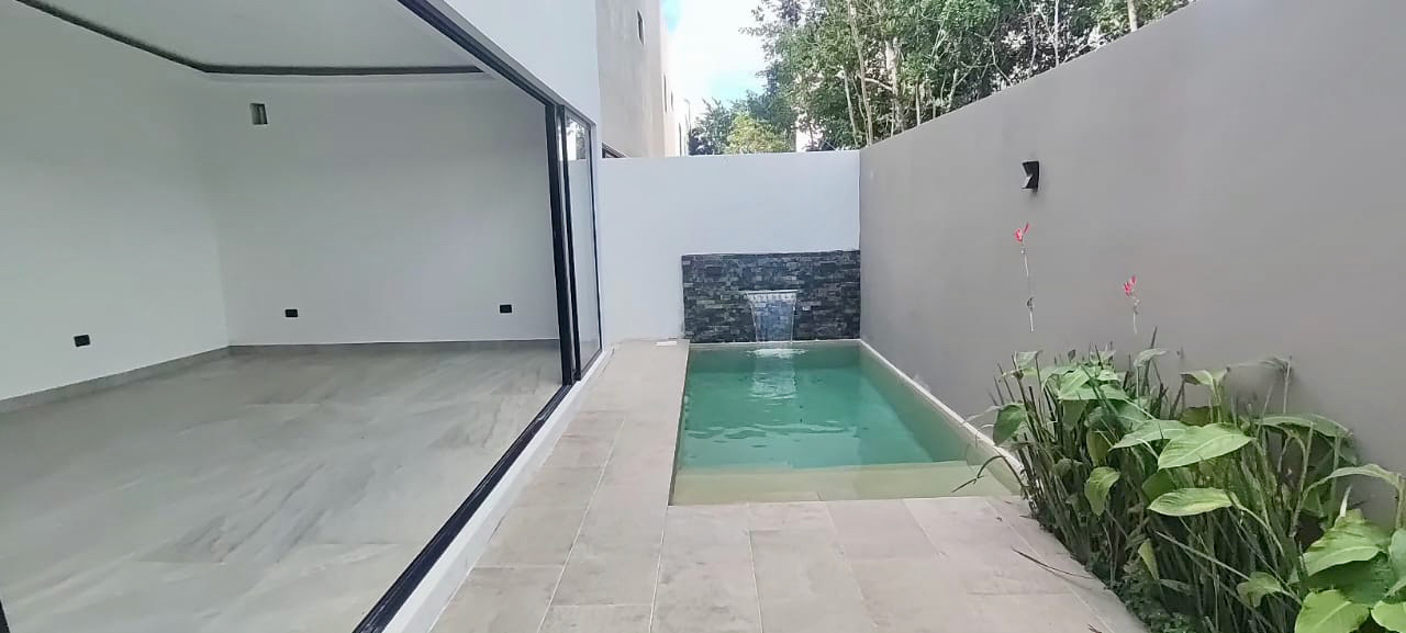 Casa nueva en venta en Via Cumbres Cancun