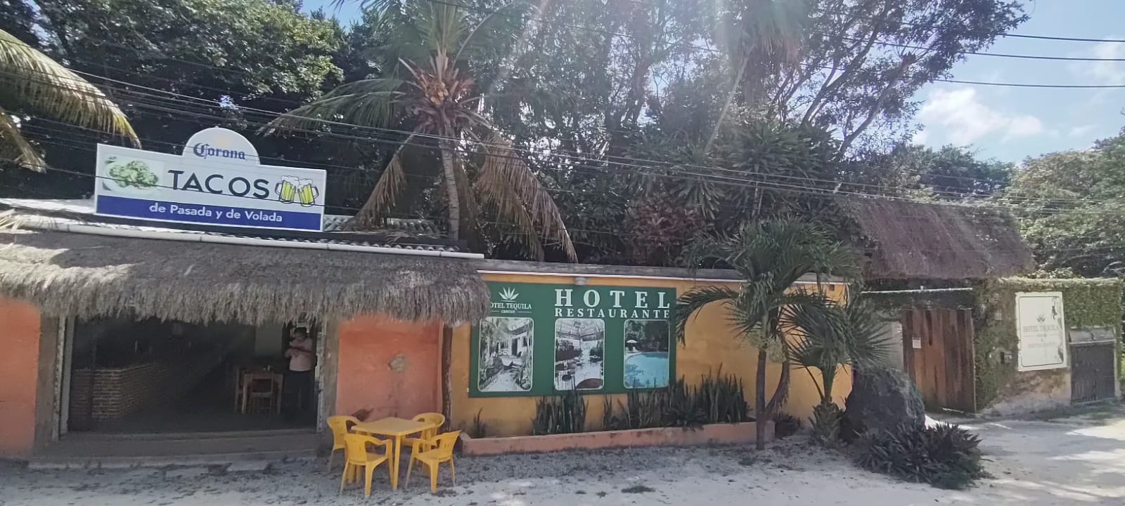 Hotel for sale Cancun highway