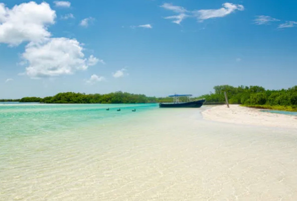 Terreno Frente al Mar Cabo Catoche Holbox en Venta