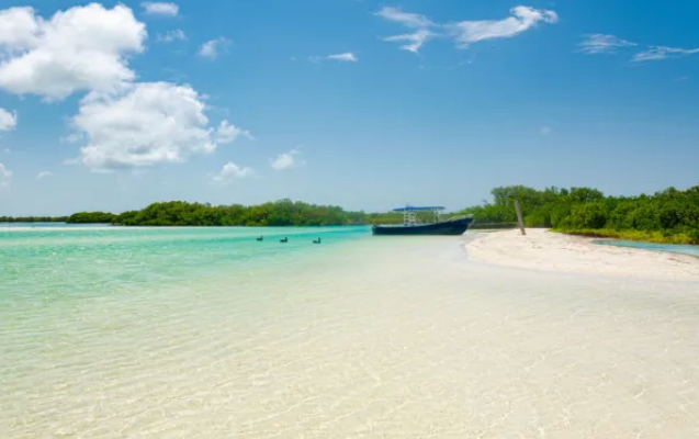 Terreno Frente al Mar Cabo Catoche Holbox en Venta