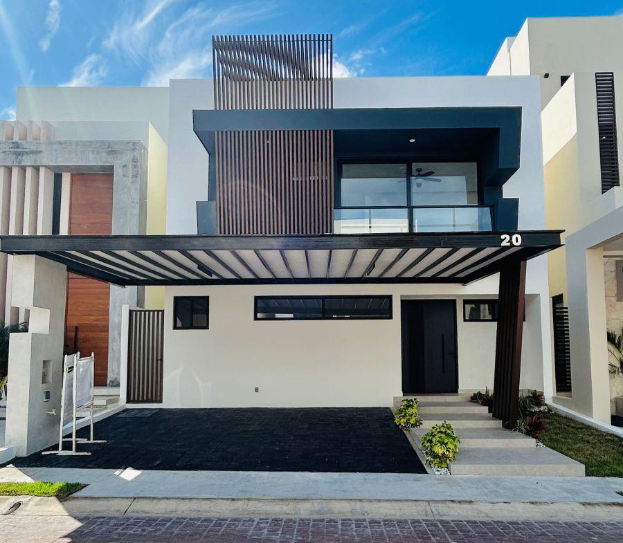 Casa nueva en Via Cumbres