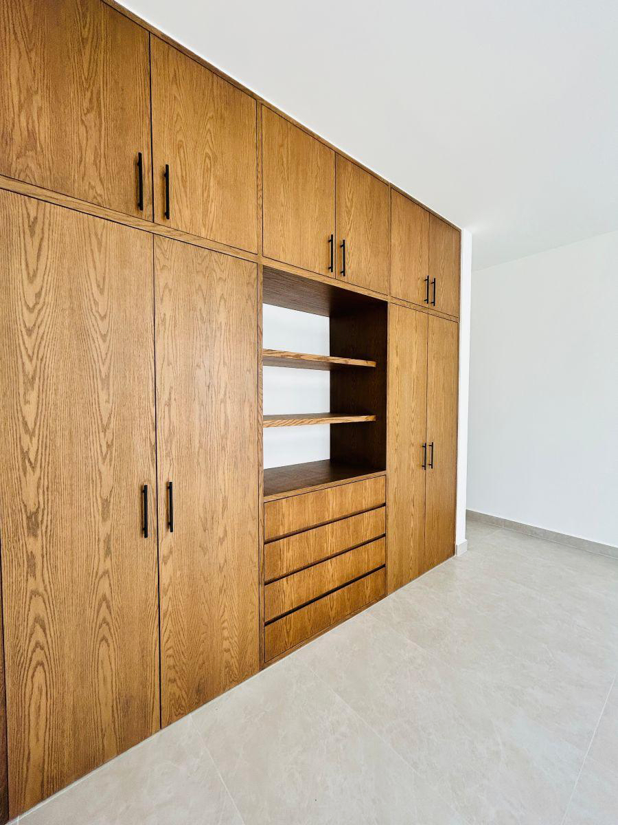 Casa nueva en Via Cumbres