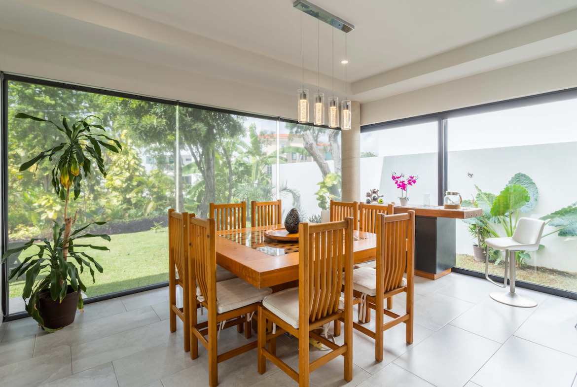 casa en lagos del sol cancun