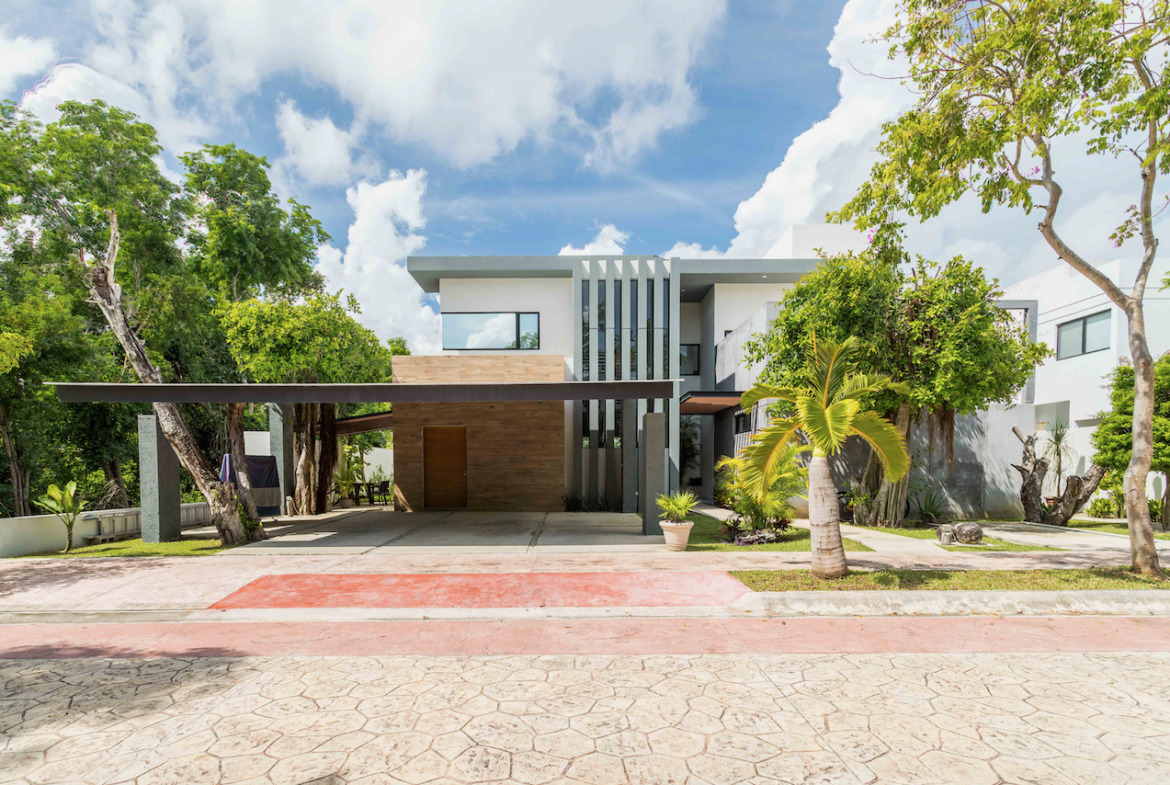 casa en lagos del sol cancun