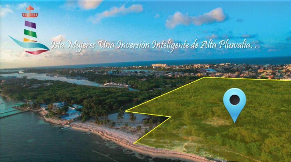 Terreno hotelero en Isla Mujeres frente de playa con 24,000 m² y alta densidad para desarrollo turístico.