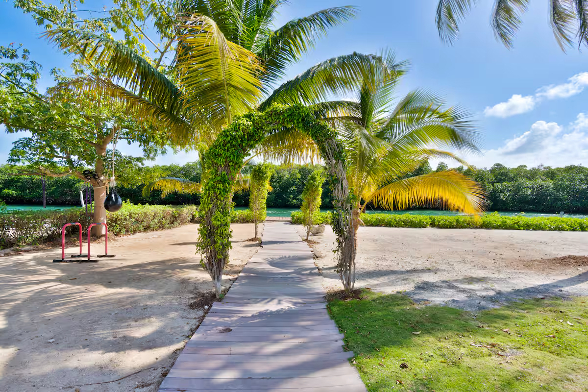 Departamento en venta en Condominios Playa Linda Cancún con alberca y seguridad 24 horas