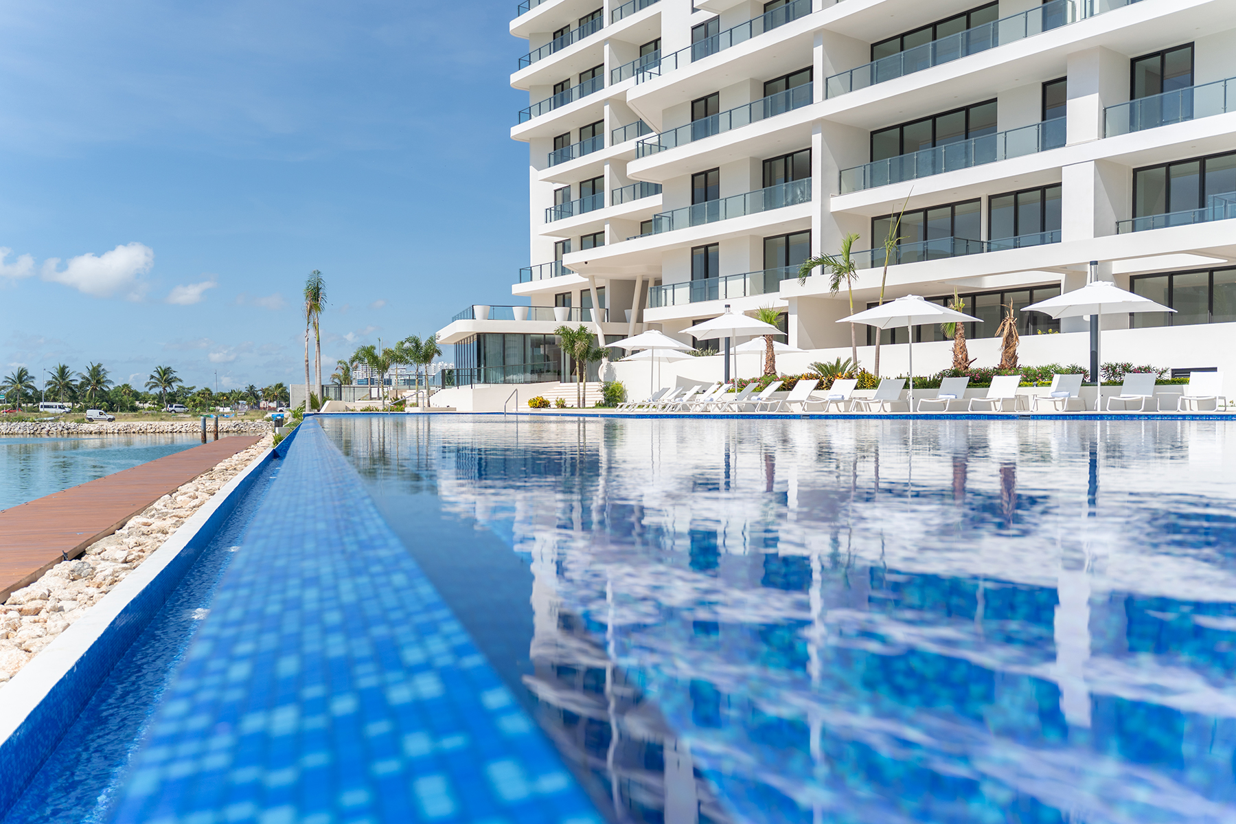 BLUME BOUTIQUE CONDOS PUERTO CANCUN