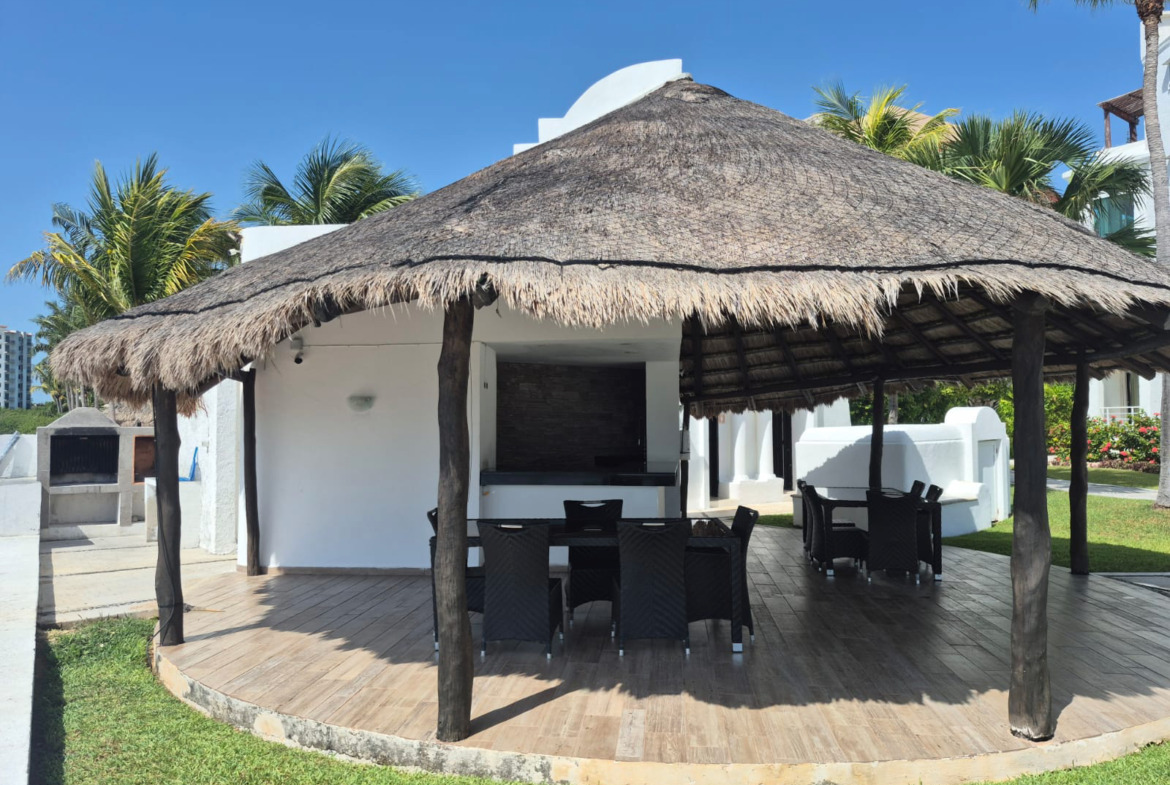 Penthouse en venta en Pok Ta Pok Cancún con vista panorámica a la Laguna Nichupté.