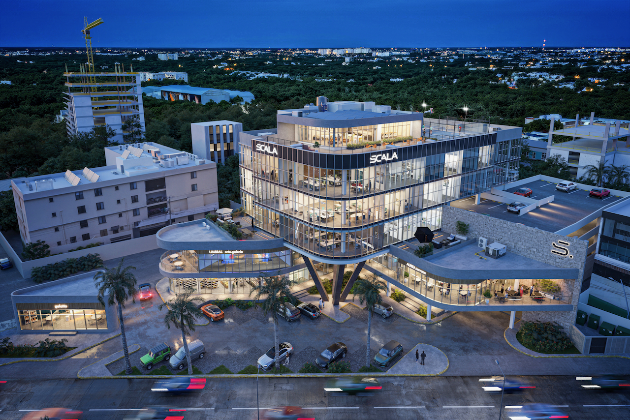 Exterior view of SCALA Lifestyle & Business Center commercial and office development on Av. Huayacán in Cancún