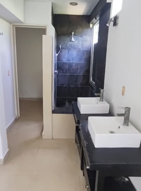Departamento en venta en Condominios Playa Linda Cancún con alberca y seguridad 24 horas