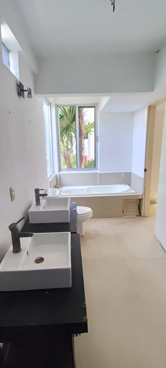 Departamento en venta en Condominios Playa Linda Cancún con alberca y seguridad 24 horas