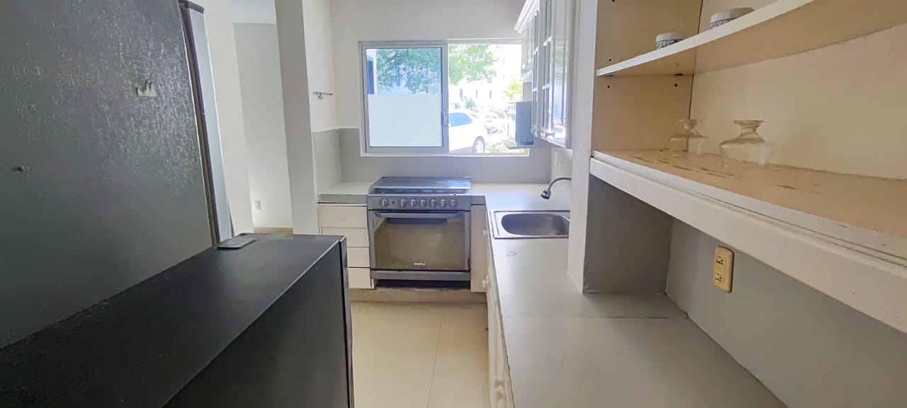 Departamento en venta en Condominios Playa Linda Cancún con alberca y seguridad 24 horas